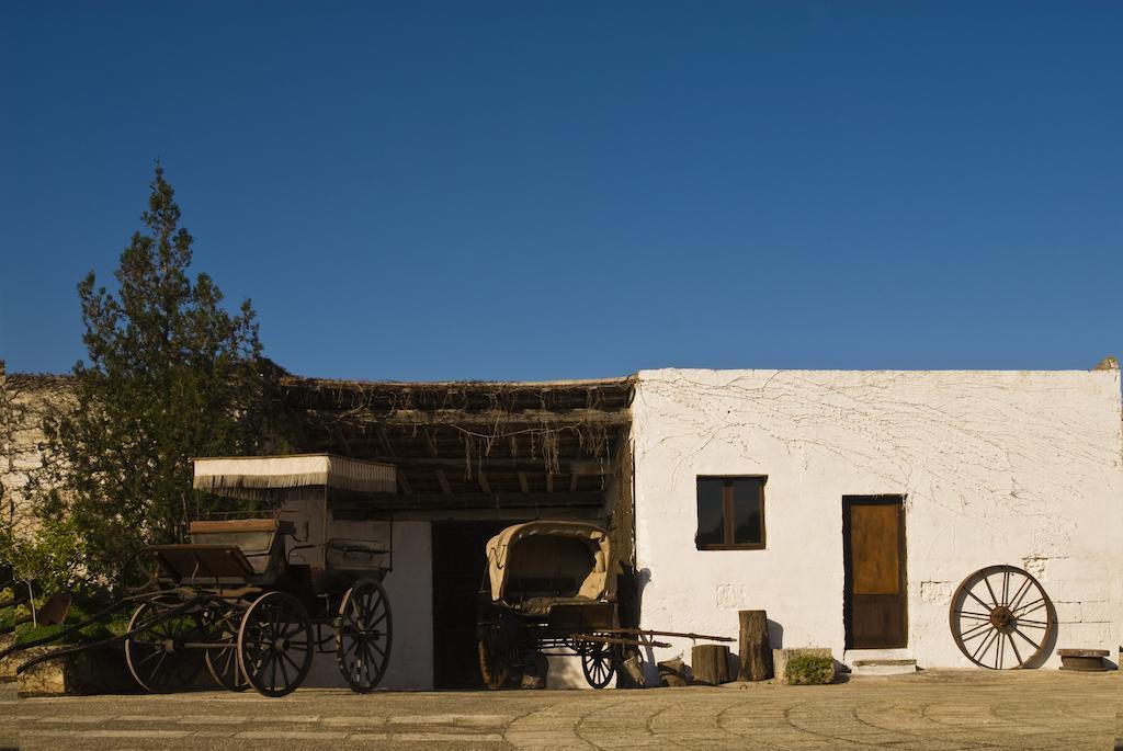 מונופולי Masseria Spina Resort מראה חיצוני תמונה